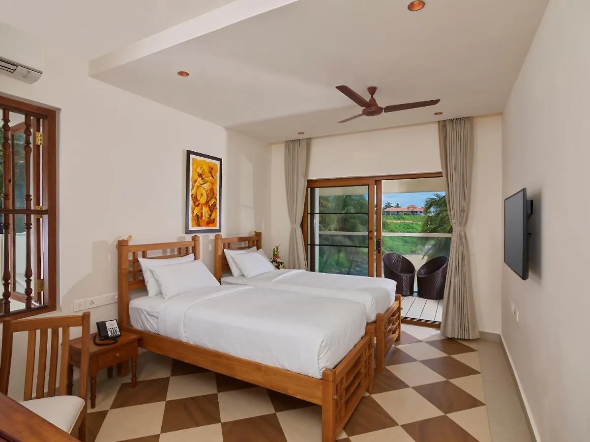 Rockholm At The Light House Beach Kovalam Resort